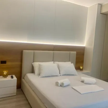 Dalvi Apartment *
