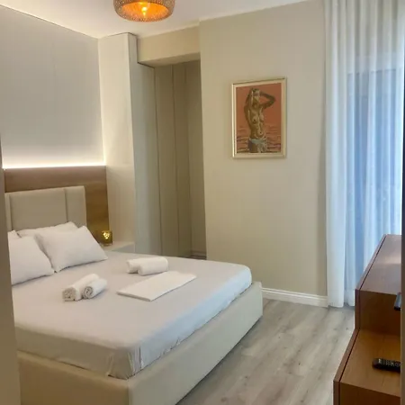 Dalvi Apartment *